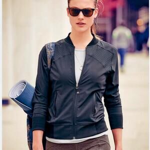 Athleta LA BREEZY BOMBER Jacket full zip Size S